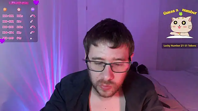 Snapshot of Thomas_Mrd chatting on 12-18-24, 04:09 Thomas Mrd online show from 12-18-24, 04:09