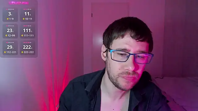 Snapshot of Thomas_Mrd chatting on 12-25-24, 01:20 Thomas Mrd online show from 12-25-24, 01:20