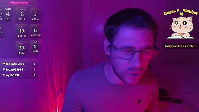 Snapshot of Thomas_Mrd chatting on 12-29-24, 06:56 Thomas Mrd online show from 12-29-24, 06:56