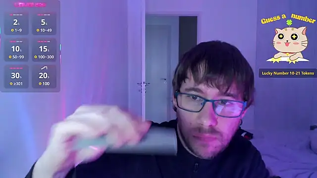 Snapshot of Thomas_Mrd chatting on 02-20-25, 04:46 Thomas Mrd online show from 02-20-25, 04:46