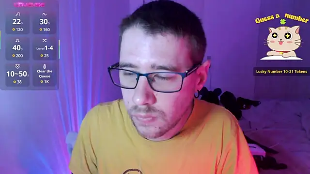 Snapshot of Thomas_Mrd chatting on 03-11-25, 12:54 Thomas Mrd online show from 03-11-25, 12:54