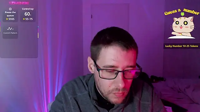 Snapshot of Thomas_Mrd chatting on 03-12-25, 04:19 Thomas Mrd online show from 03-12-25, 04:19