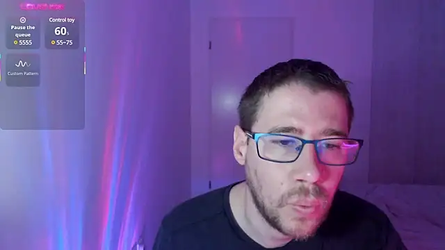 Snapshot of Thomas_Mrd chatting on 03-23-25, 06:47 Thomas Mrd online show from 03-23-25, 06:47