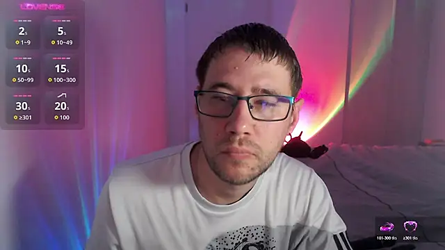 Snapshot of Thomas_Mrd chatting on 10-25-25, 01:46 Thomas Mrd online show from 10-25-25, 01:46