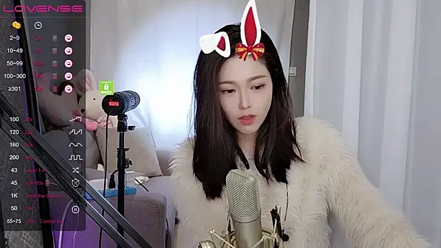 tw lala online show from 12-24-24, 04:19