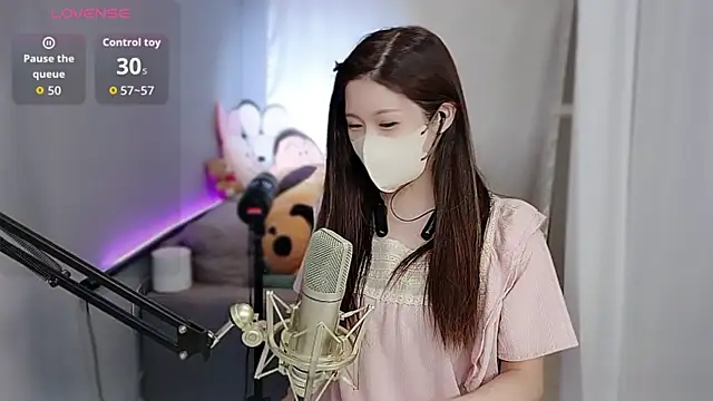 tw lala online show from 10-14-25, 04:19