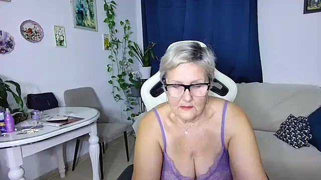 Selenna57 online show from 02-03-26, 06:35