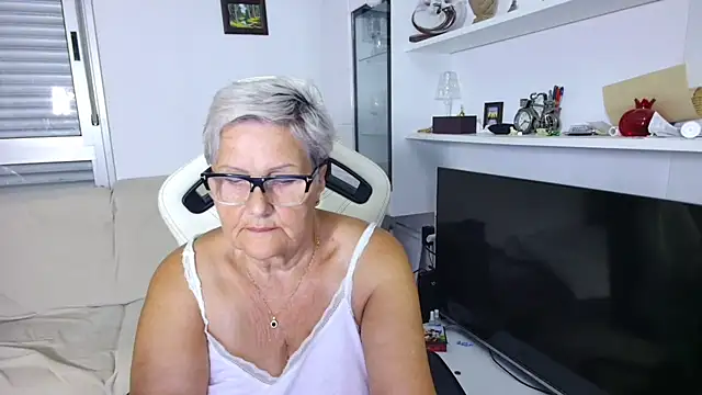 Selenna57 online show from 07-01-26, 05:23