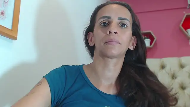 Amber Moore online show from 10-07-25, 12:30