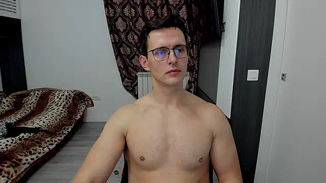 Snapshot of sexxymuscles4u chatting on 02-03-25, 01:30 sexxymuscles4u online show from 02-03-25, 01:30