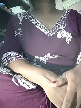 Snapshot of yoursnandu01 chatting on 06-19-26, 04:33 yoursnandu01 online show from 06-19-26, 04:33
