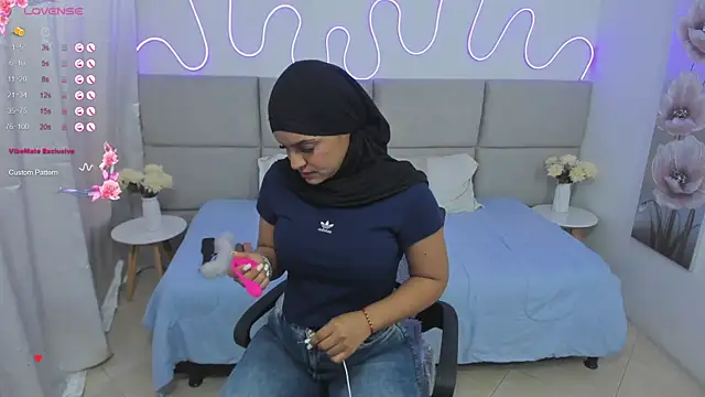 nashiira  online show from 12-05-24, 08:22