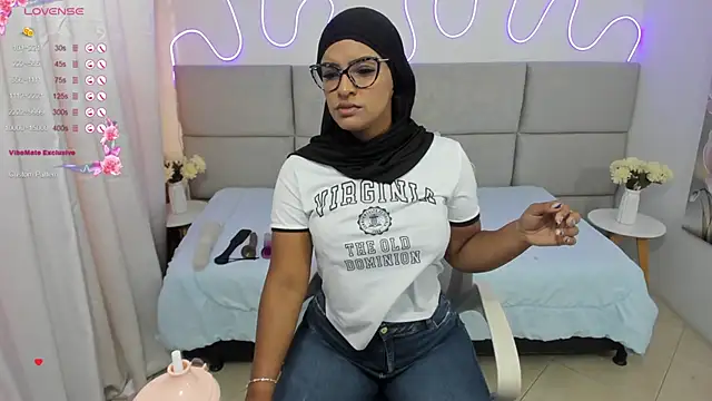 nashiira  online show from 01-15-25, 07:12