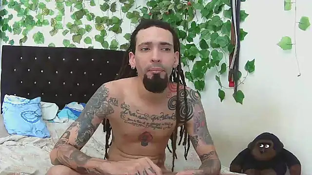 Snapshot of caribbeanlover1 chatting on 12-10-24, 06:17 caribbeanlover1 online show from 12-10-24, 06:17