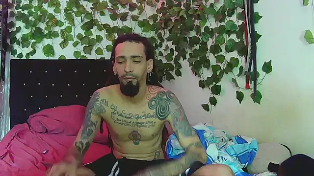 Snapshot of caribbeanlover1 chatting on 12-13-24, 08:26 caribbeanlover1 online show from 12-13-24, 08:26