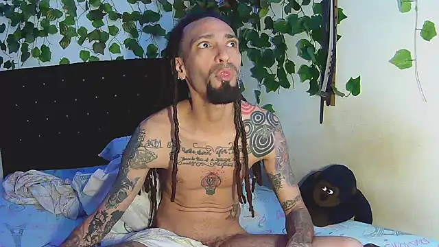 Snapshot of caribbeanlover1 chatting on 03-15-25, 03:16 caribbeanlover1 online show from 03-15-25, 03:16