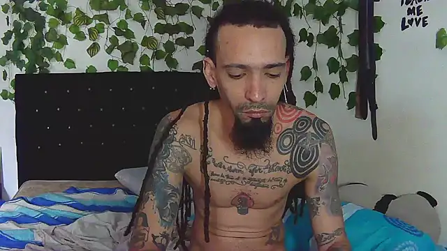 Snapshot of caribbeanlover1 chatting on 10-04-25, 12:25 caribbeanlover1 online show from 10-04-25, 12:25