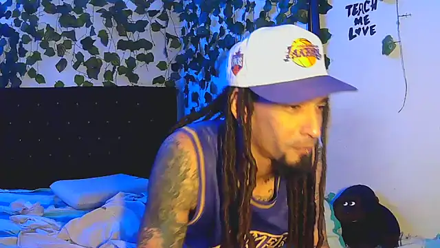 Snapshot of caribbeanlover1 chatting on 10-12-25, 07:46 caribbeanlover1 online show from 10-12-25, 07:46
