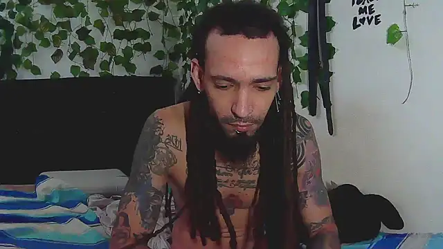 Snapshot of caribbeanlover1 chatting on 10-16-25, 12:50 caribbeanlover1 online show from 10-16-25, 12:50