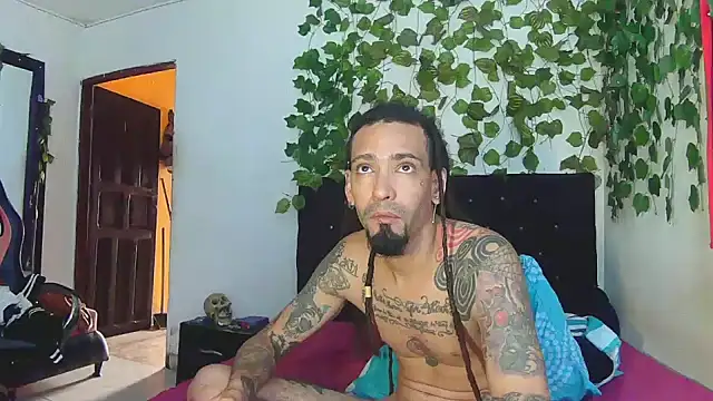 caribbeanlover1 online show from 05-11-26, 02:45