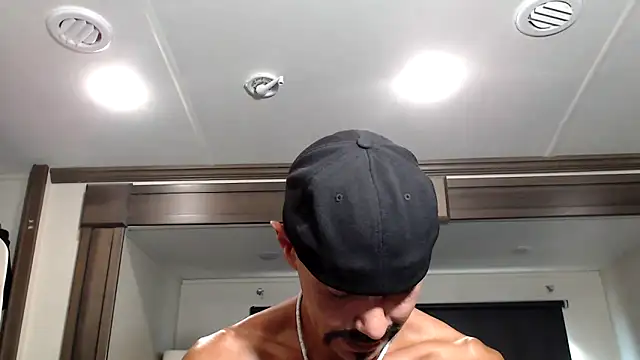 ThickD2C online show from 11-07-25, 05:24