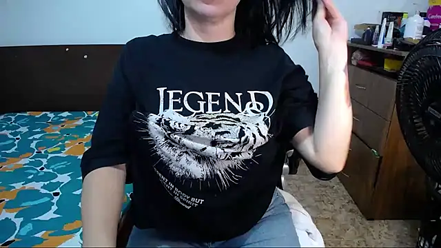 Snapshot of alexa_milsf chatting on 03-20-25, 10:29 alexa milsf online show from 03-20-25, 10:29