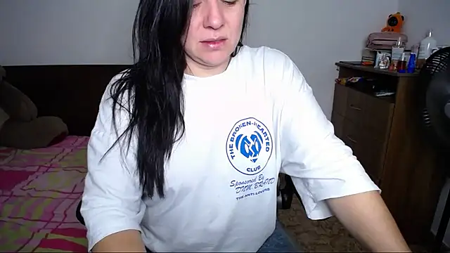 Snapshot of alexa_milsf chatting on 11-27-25, 04:47 alexa milsf online show from 11-27-25, 04:47