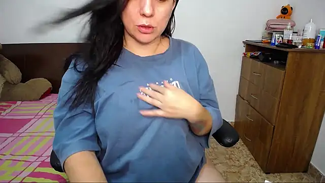 Snapshot of alexa_milsf chatting on 11-28-25, 03:09 alexa milsf online show from 11-28-25, 03:09