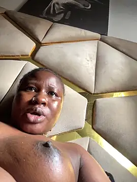 catty3232 online show from 11-27-25, 12:18