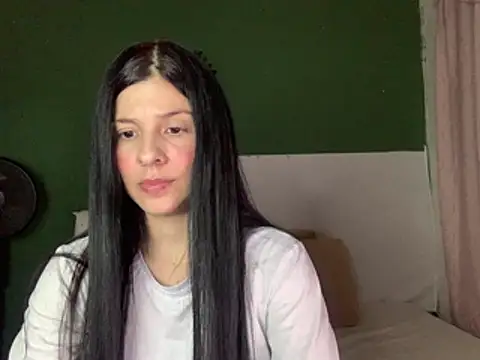 Estefani 32 online show from 02-06-26, 02:27