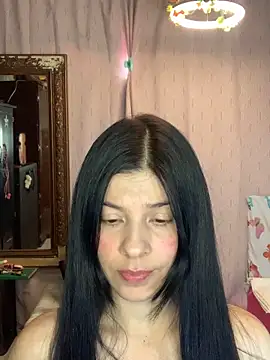 Estefani 32 online show from 02-26-26, 01:54