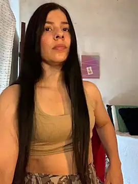 Estefani 32 online show from 07-15-26, 02:11