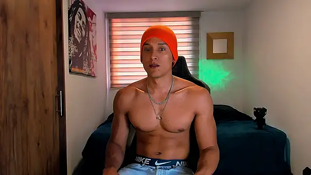 Liam V online show from 01-30-25, 08:53