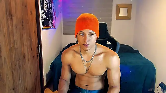 Liam V online show from 02-11-25, 10:37