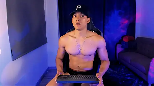 Liam V online show from 03-20-25, 04:18