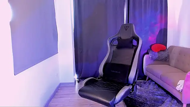 Liam V online show from 03-20-25, 07:57