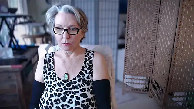 Snapshot of petradaniels chatting on 02-20-26, 07:25 petradaniels online show from 02-20-26, 07:25