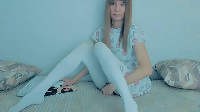 YourCaramel online show from 11-02-25, 03:42