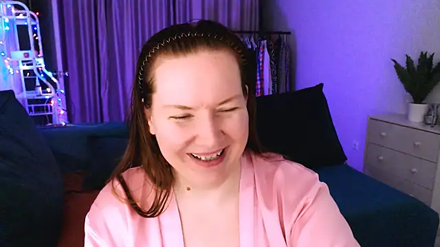 GoddessLara online show from 02-19-25, 01:18
