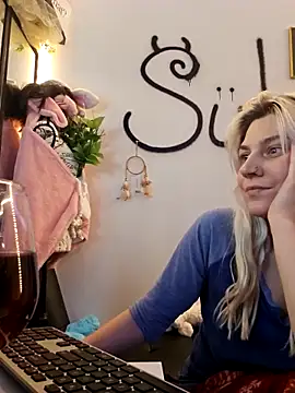 ScarletCallings420 online show from 11-22-25, 08:08