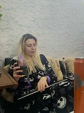 ScarletCallings420 online show from 01-17-26, 02:05