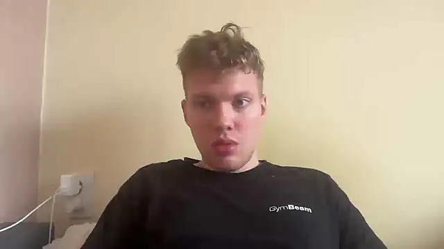 sexybooii6968 online show from 05-17-26, 10:33