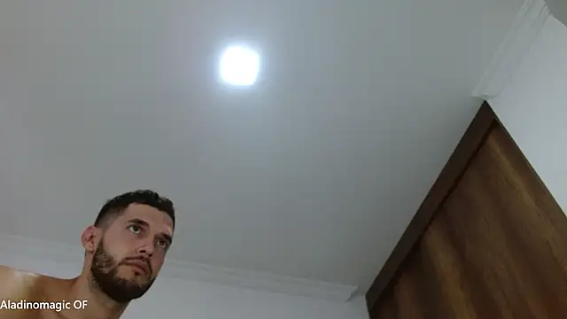 Noah jhonsonn online show from 02-20-26, 05:24