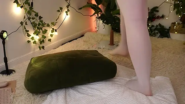 ScarletBlaze online show from 03-14-25, 12:21