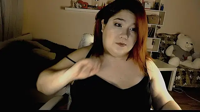 Snapshot of Vi-Vixen chatting on 01-11-25, 01:43 Vi-Vixen online show from 01-11-25, 01:43