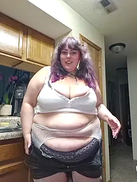 Snapshot of Cutegothcrybabyx chatting on 09-15-25, 10:54 Cutegothcrybabyx online show from 09-15-25, 10:54