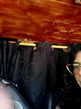 Simone Miller online show from 01-19-25, 07:58