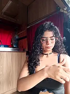 Simone Miller online show from 02-11-25, 02:57