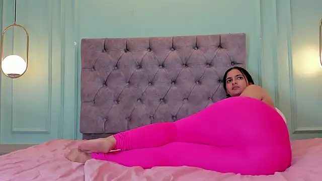 Snapshot of kathe_hot chatting on 02-25-25, 01:20 kathe hot online show from 02-25-25, 01:20