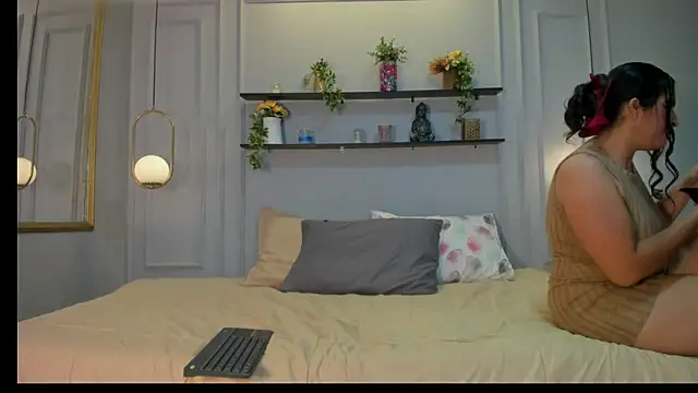 Snapshot of kathe_hot chatting on 09-15-25, 08:20 kathe hot online show from 09-15-25, 08:20